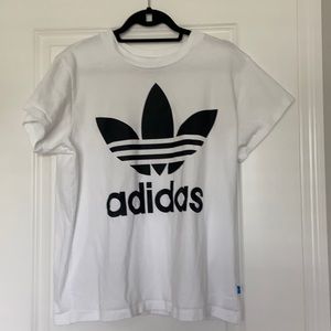 Adidas white top